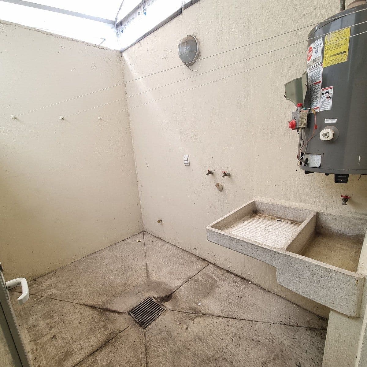 Casa en condominio con áreas verdes — foto 13