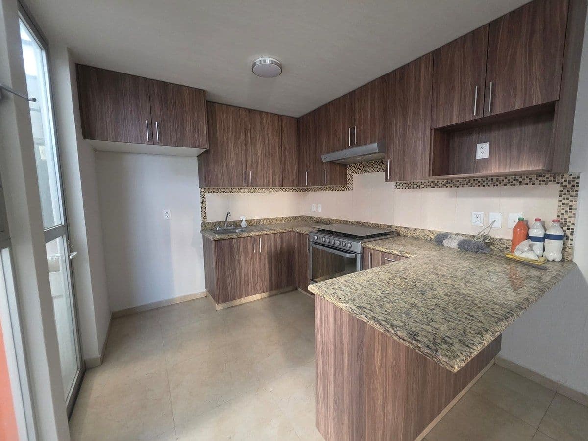 Casa en condominio con áreas verdes — foto 5