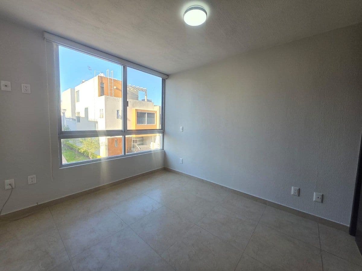 Casa en condominio con áreas verdes — foto 9
