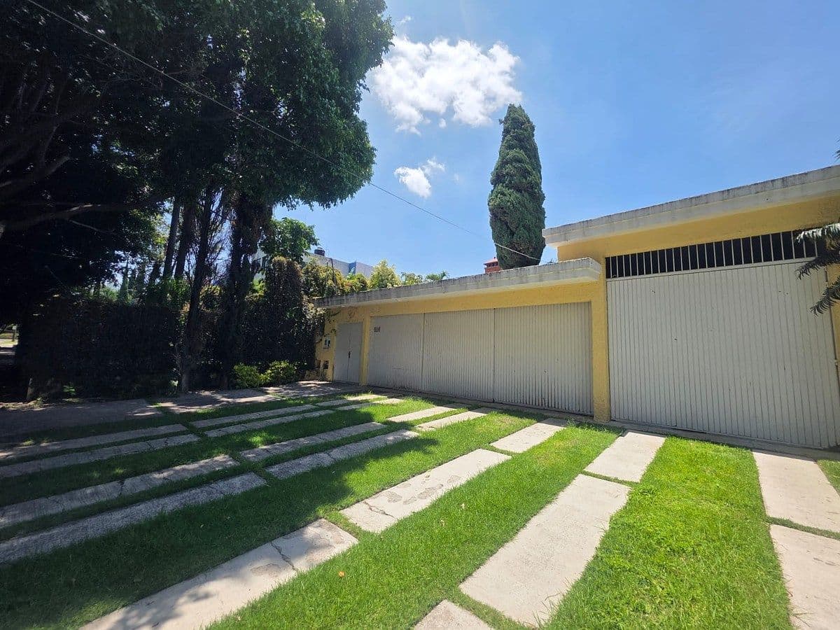 Casa para oficina en Chapalita de Occidente